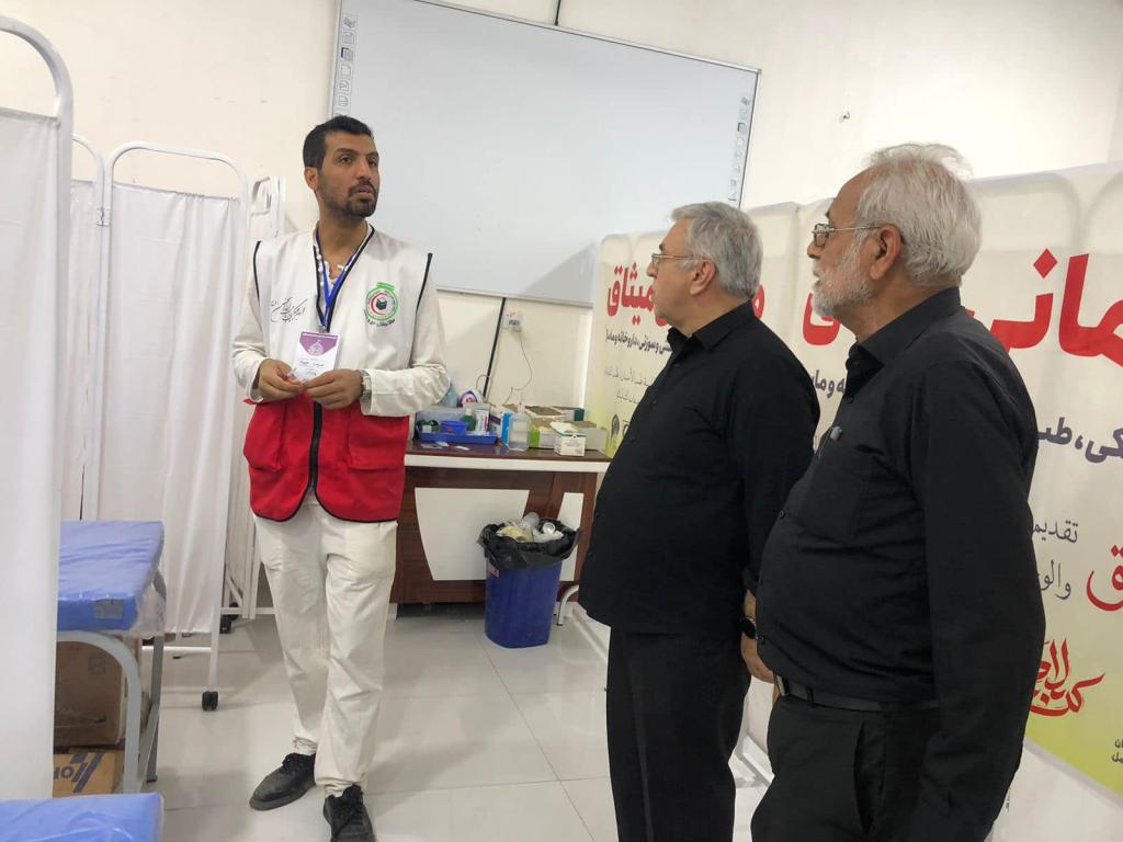 زيارة رئيس جامعة الشهيد بهشتي للمركز الطبي لجامعة اهل البيت 