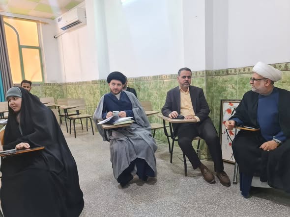 كلية العلوم الإسلامية تناقش بحوث تخرج طلبة قسم علوم القرآن